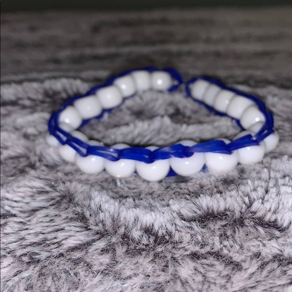 white and blue beaded bracelet!